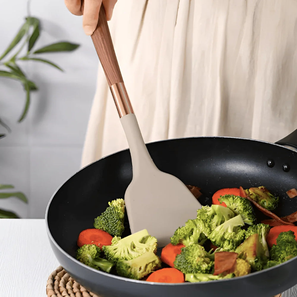 Cooking Utensils : Kookgerei Set Siliconen 10-Delig - Hittebestendig Ergonomisch Handvat Keuken in van Casa & Beyond