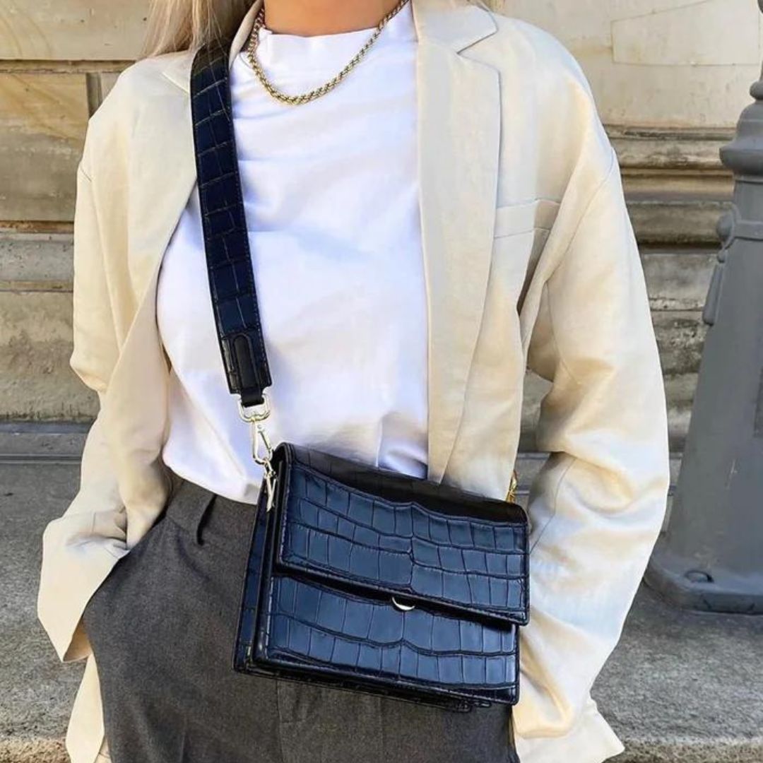 bags : Schoudertas Zwart - Chic Lucia in van Pantino