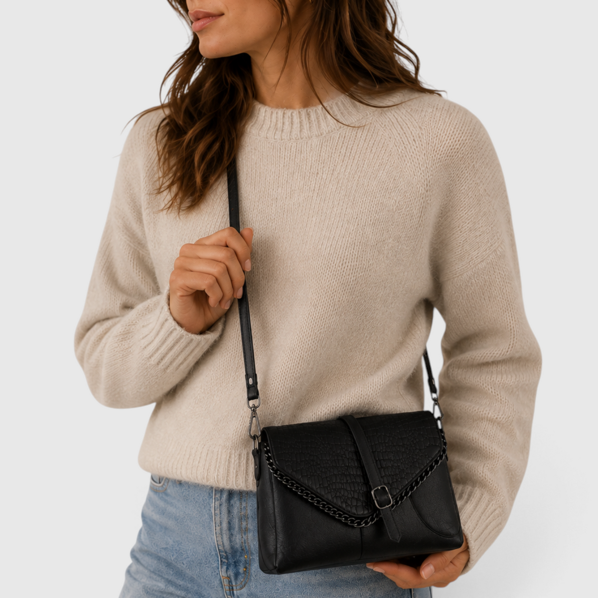 Black Crossbody Bag with Chain Detail – Stylish & Versatile