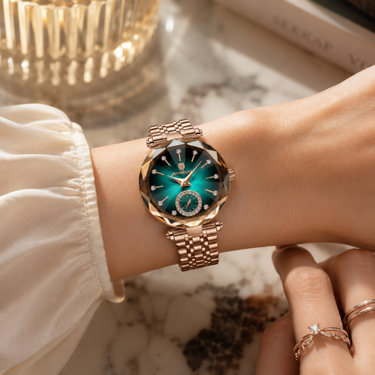Dameshorloges : Dames Horloge met Glazen Wijzerplaat en Metalen Schakelband in van Pantino