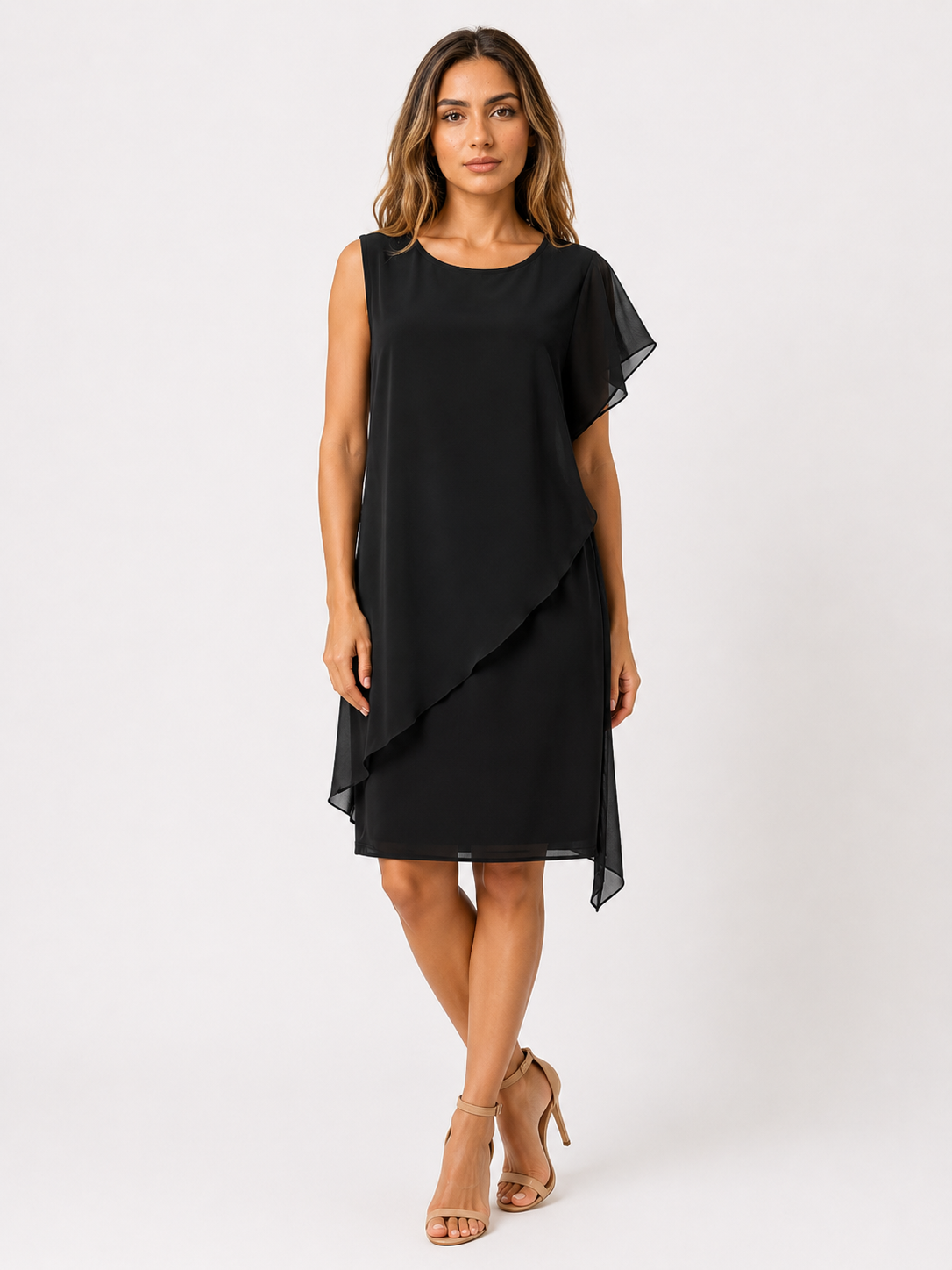 Dress : Dames Mouwloze Polyester Zomerjurk met Asymmetrische Chiffon-Look Overlay in van Pantino