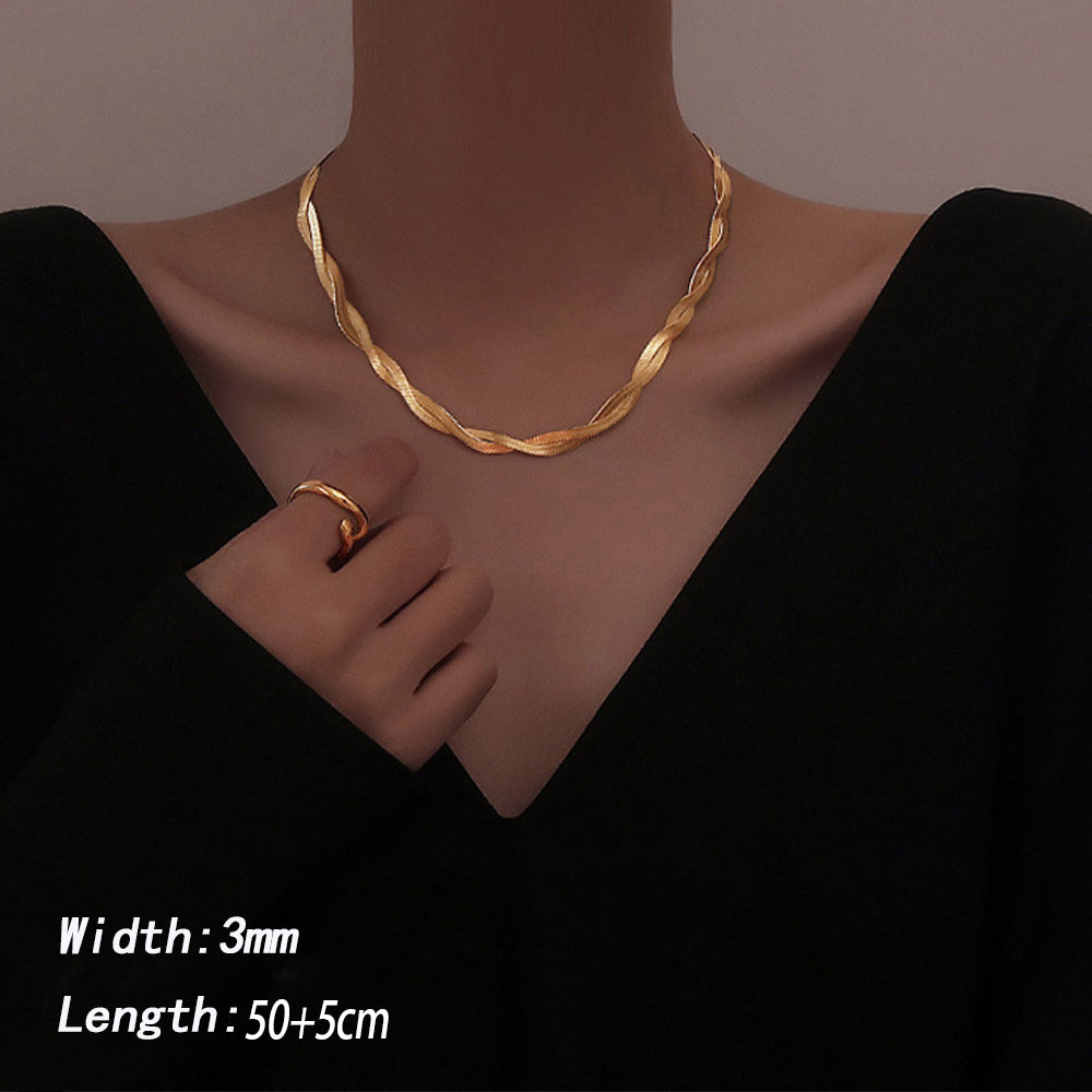 Jewelry Set : Juwelen Set Goud - Visgraat Ketting en Armband - Goudkleurig in van Pantino