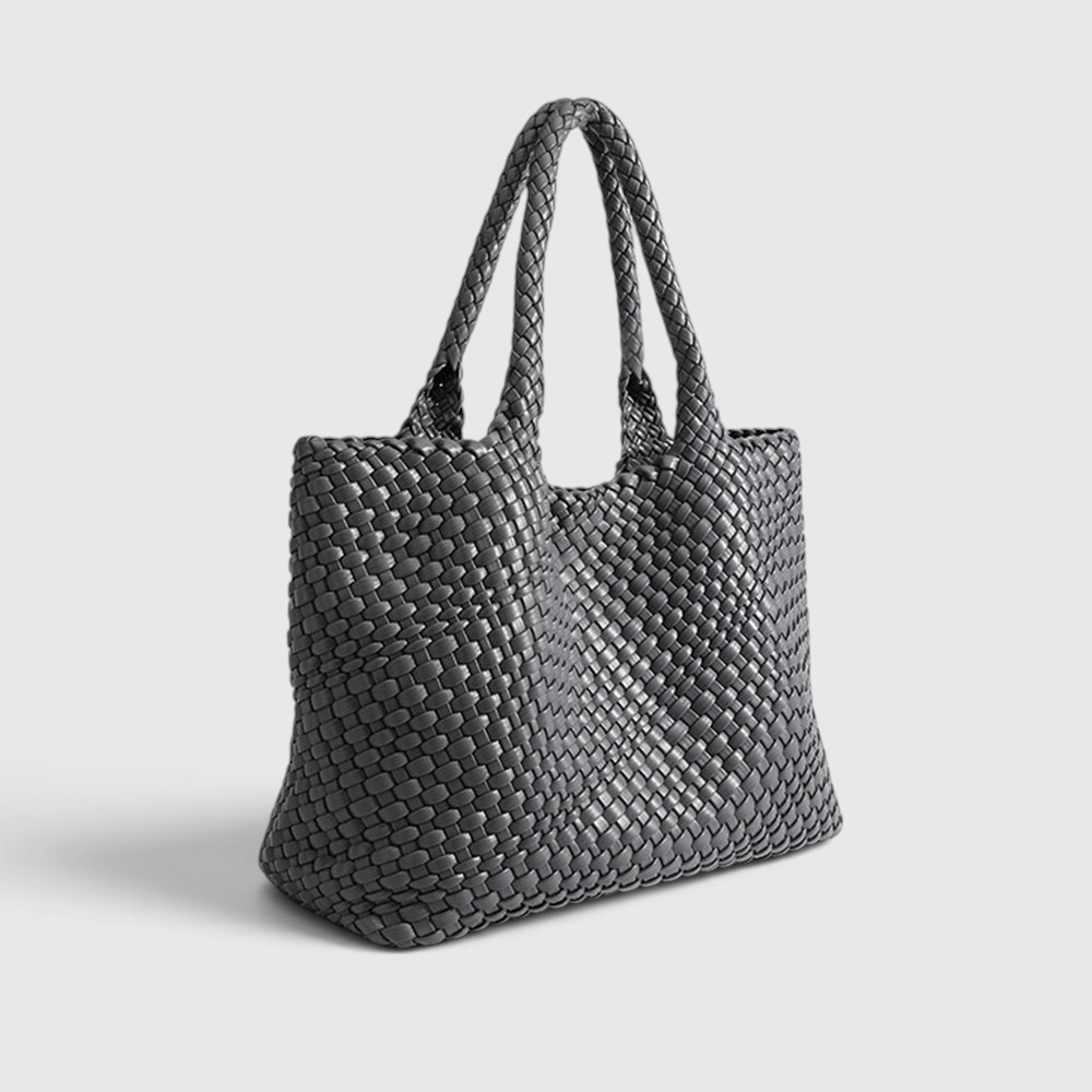 Woven Tote Bag – Luxury Handbag with Spacious Design