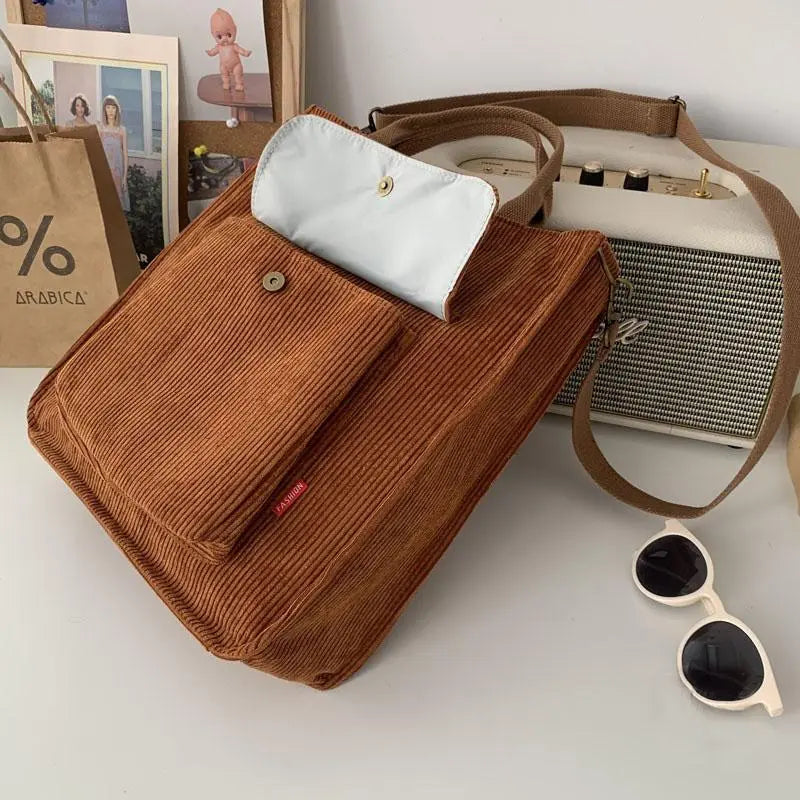 bags : Schoudertas Dames Zwart - CorduroyBag in van Pantino