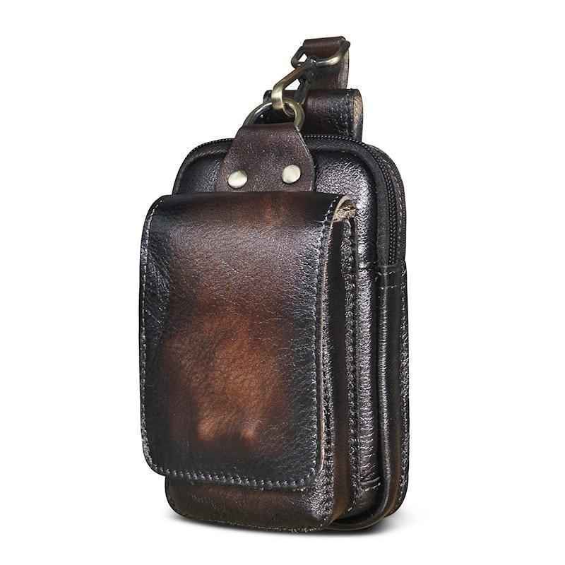 Belt Bag : Heuptasje voor heren in zwart leer - Elegant en praktisch voor dagelijks gebruik in café foncé van Pantino
