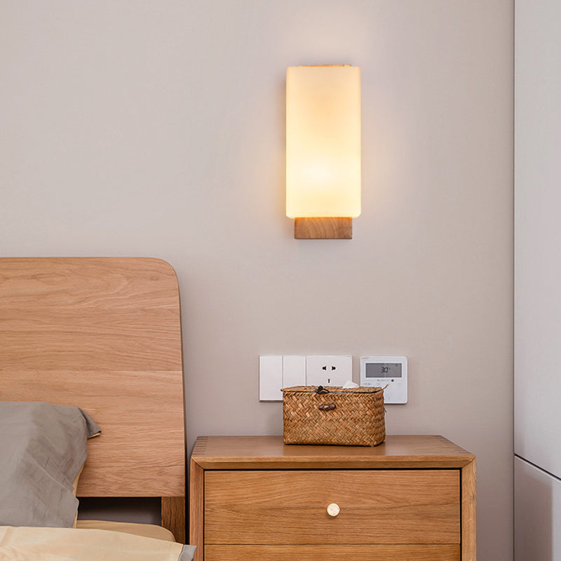 Wandlamp met Rechthoekig Houten Kader en Glazen Kap