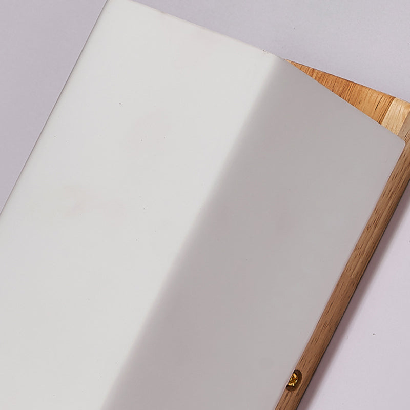 Wandlamp met Rechthoekig Houten Kader en Glazen Kap