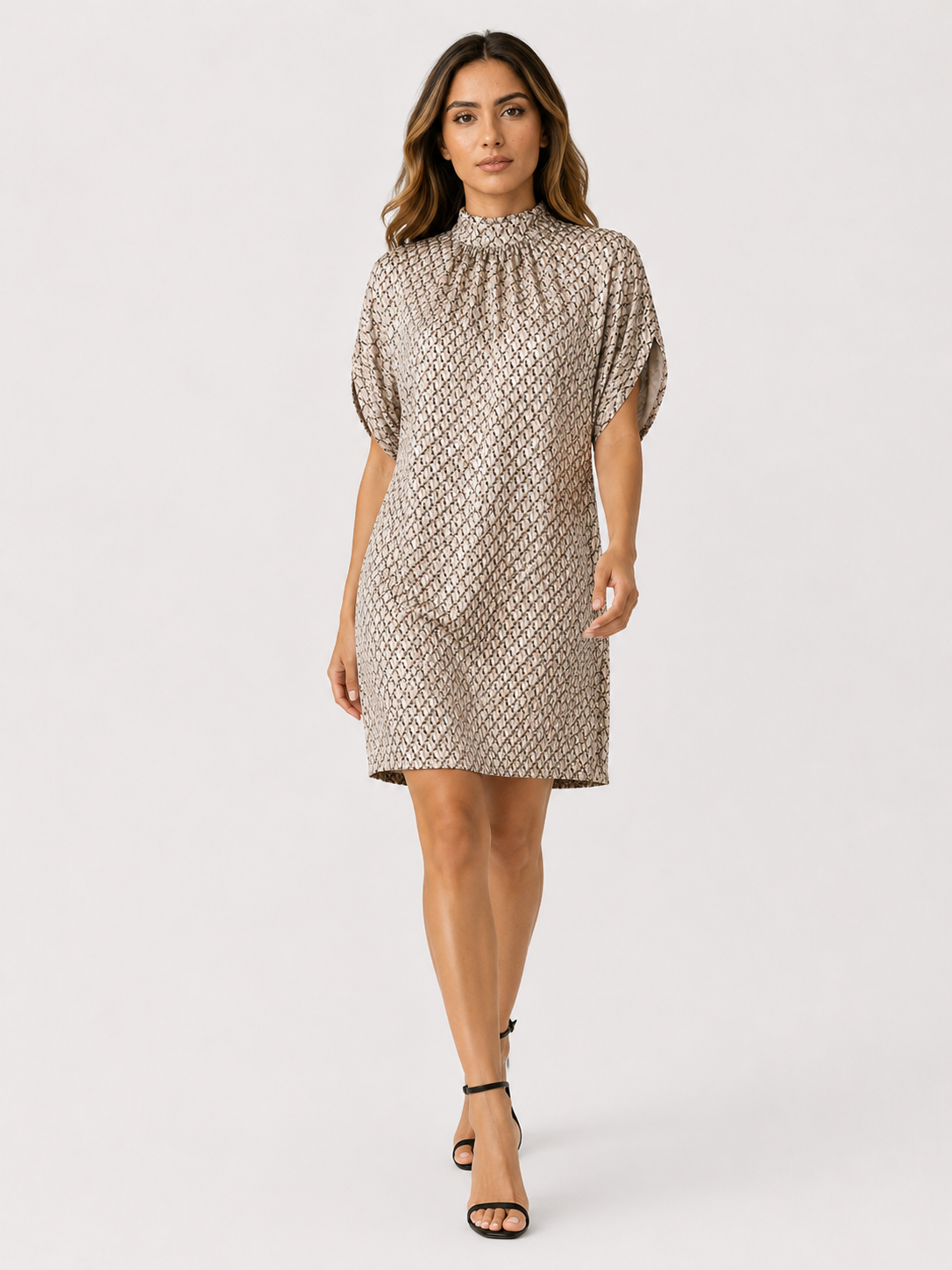 Mini dresses : Dames Jurk van Polyester met Opstaande Geplooide Kraag in Beige van Pantinoshop