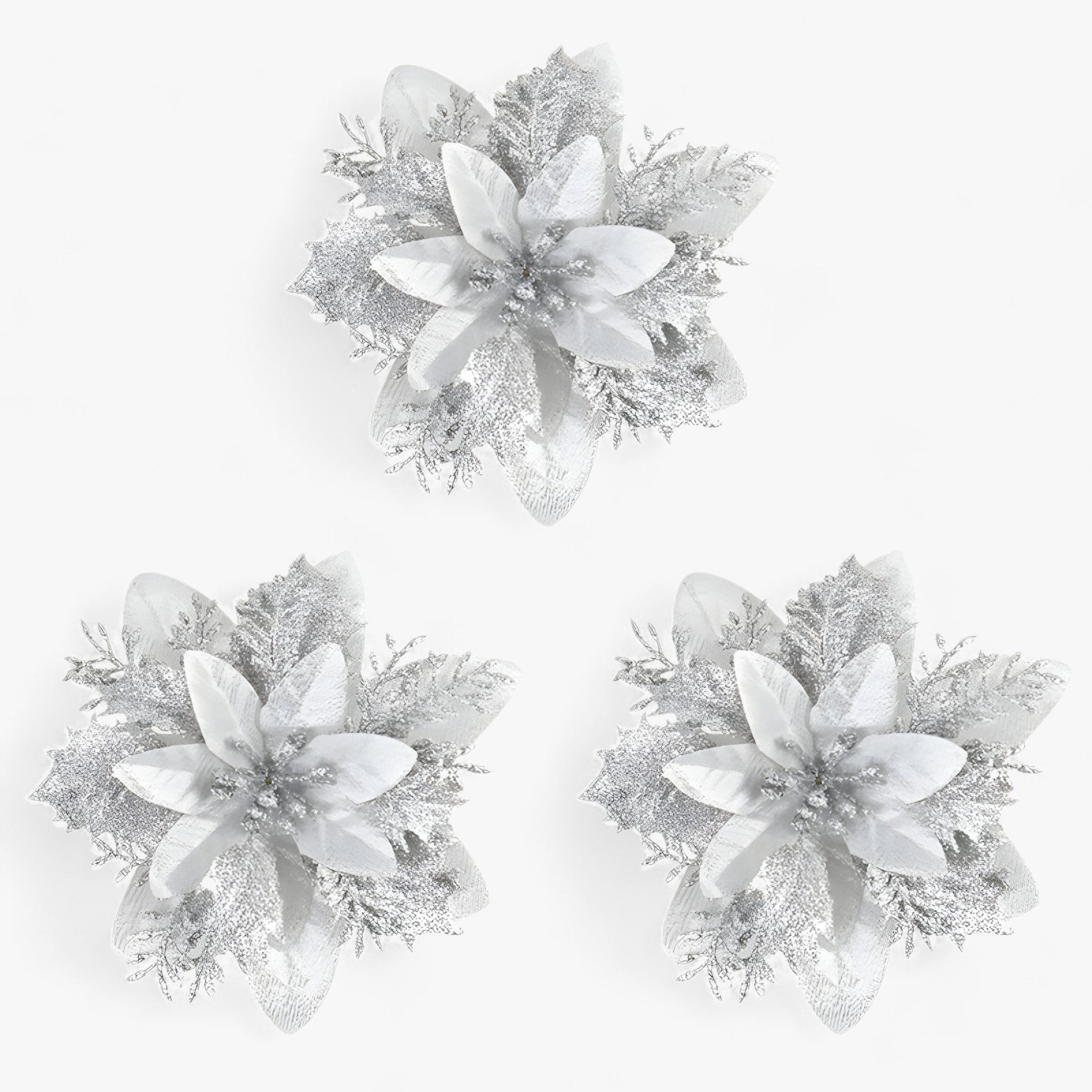 home & garden : Émilie - Glinsterende Kerstbloemen - Geef Je Decoratie een Sprankelend Tintje in Zilver van Pantino