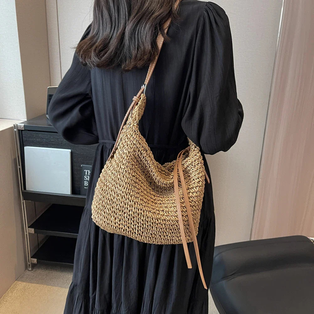 bags : Schoudertas Dames Beige - Bohemian Handgeweven Stro Ritssluiting - Stro in van Pantino