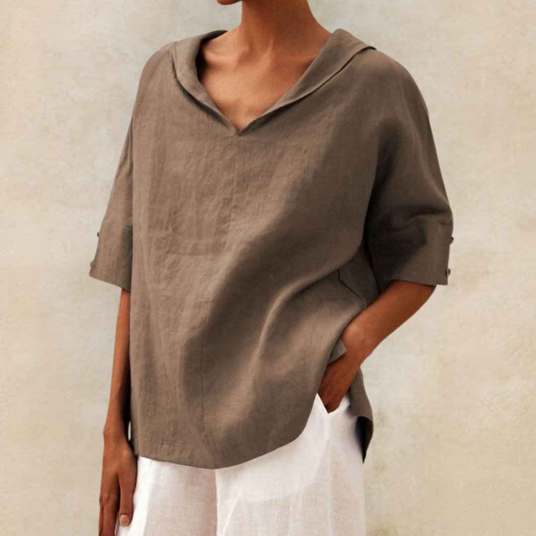 Dames shirt : V-hals casual overhemd | Pearl in Kaki van Pantinoshop