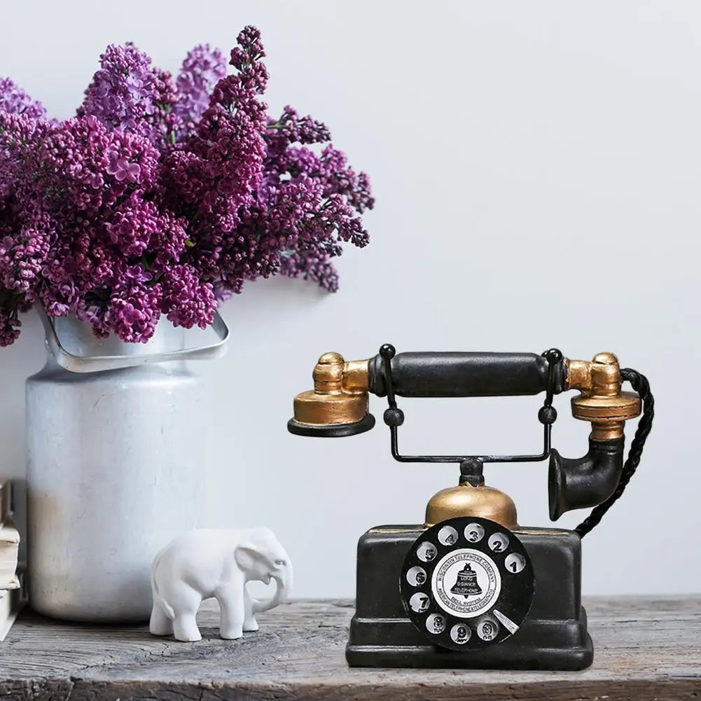 home & garden : Antieke Telefoon Decoratie Zwart - Retro Vintage Woonkamer - Kunststof in van Pantino