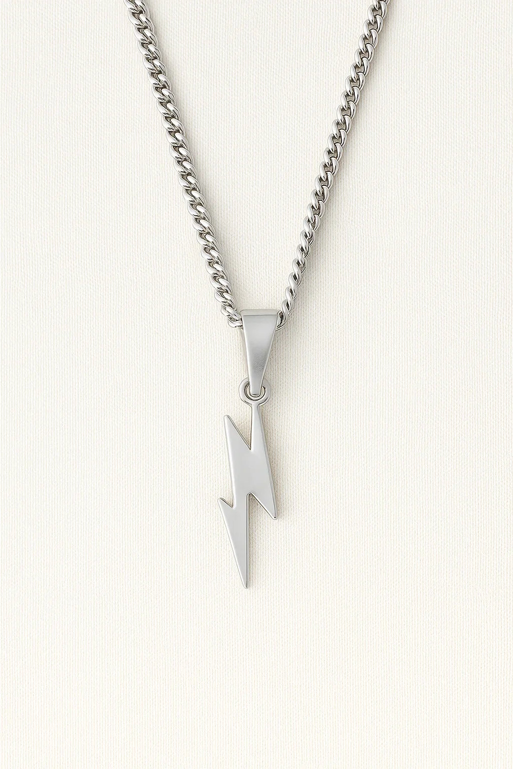 Necklace : Blitz Collier in Titanisch Staal - Elegant en Modern Sieraad voor Heren - Zilver in van Pantino