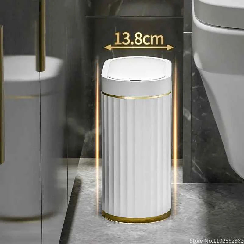 cleaning supplies : Contactloze Afvalbak - Modern Verticaal Geribbeld Ontwerp in van Floriva Dom
