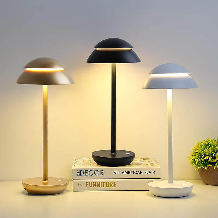 home & garden : Lichtgevende Prestige Lamp - Zwart in van Pantino