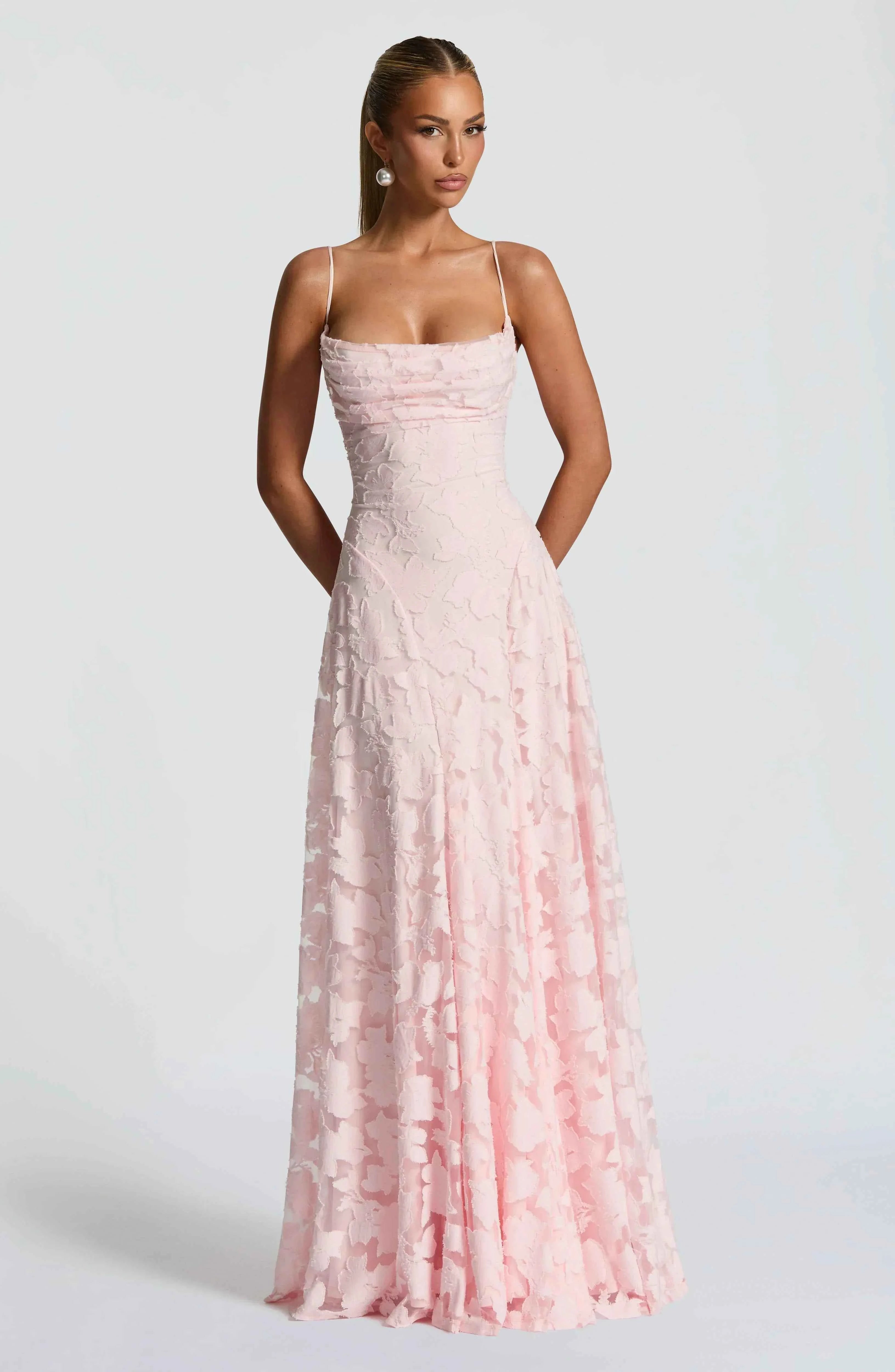 Maxi Dress : Luxe maxi-jurk voor moeiteloze elegantie in van Pantinoshop