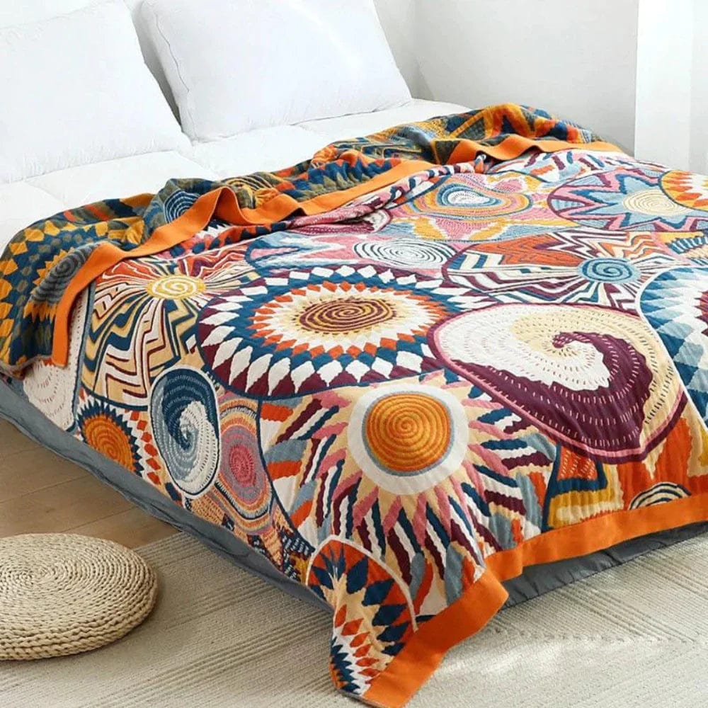 home & garden : The Maja Blanket - Vrolijk & Luxueus in 200x230cm van Pantino