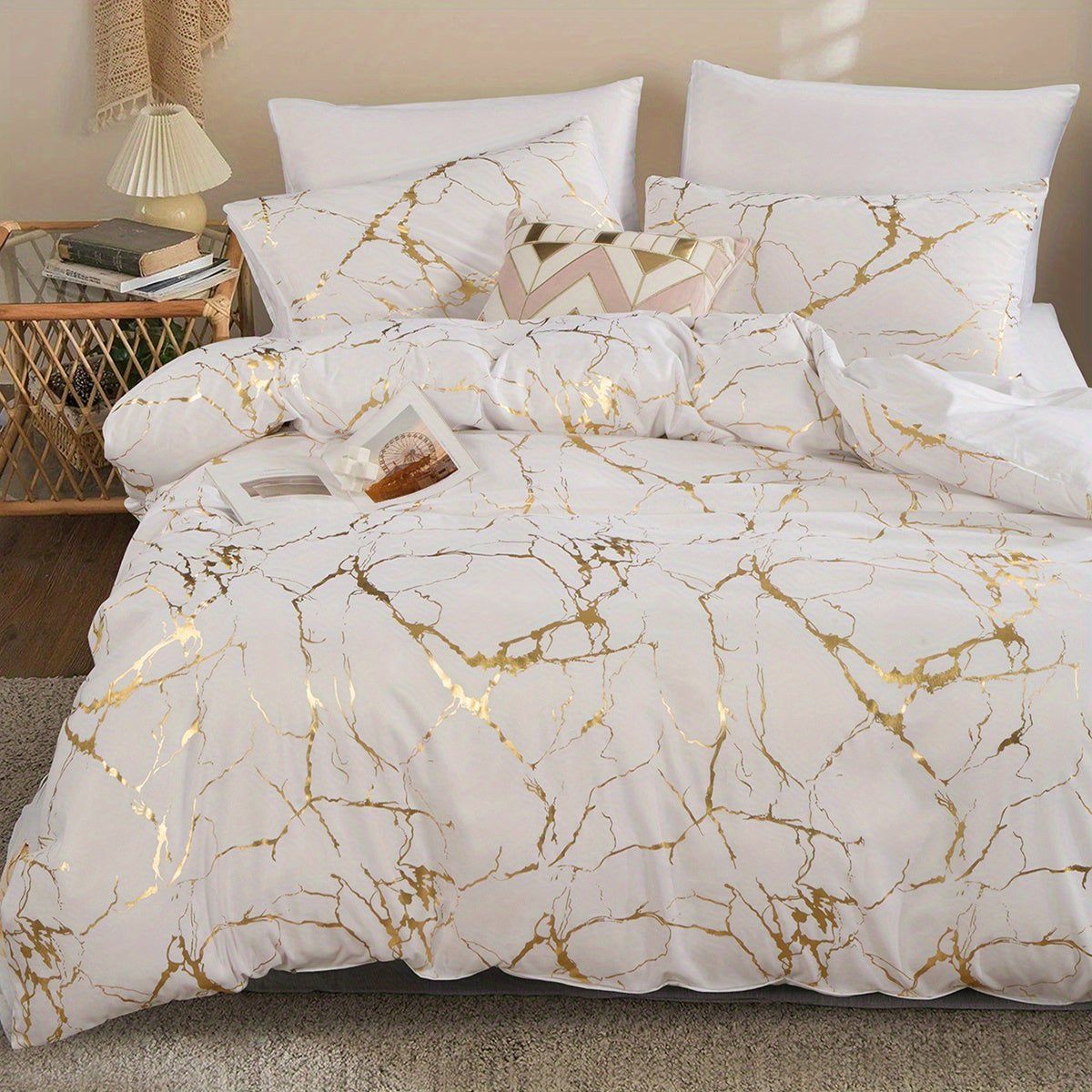 home & garden : DreamScape - Luxe Dekbedovertrekset - Wit in Wit van Pantino