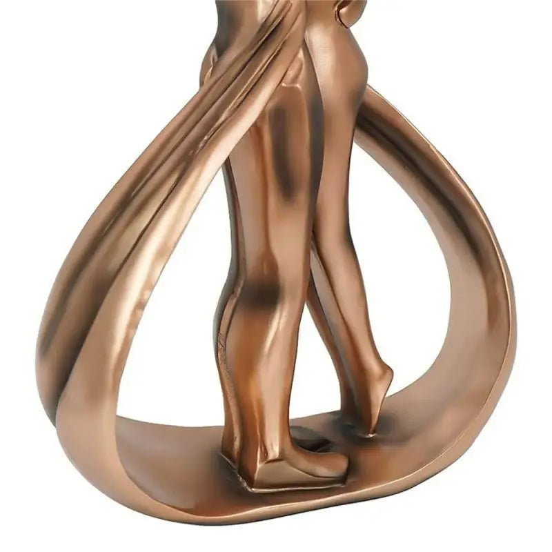 home & garden : Everlasting Embrace - Echtparen Beeldje in van Pantinoshop