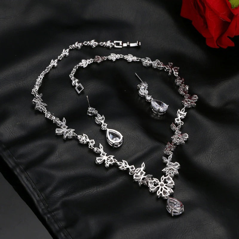 Jewelry Set : Dames Kristallen Juwelen Set - Goud in van Pantino