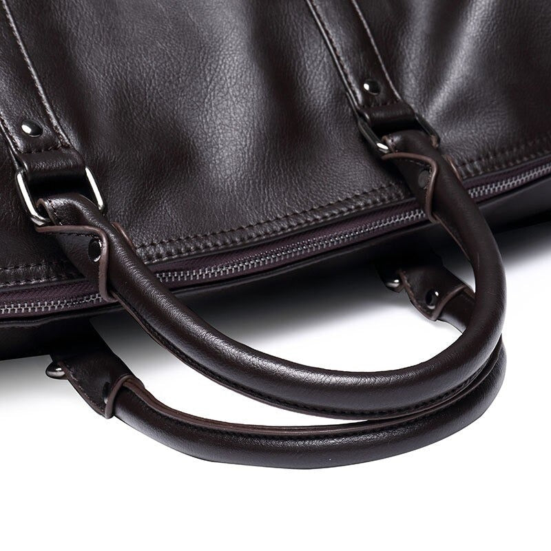 bags : Stijlvolle Leren Herentas - Ideaal voor Lange Reizen - Zwart in van Pantino