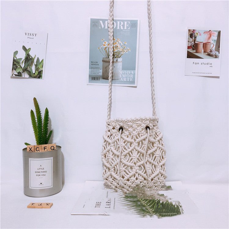 bags : Vakantie Rieten Tas -Zand & Stijl - Wit in Wit van Pantino