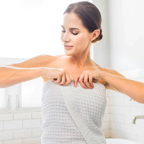 home & garden : Zilveren Ion Handdoek - Zacht Huidvriendelijk Hygiënisch - Microvezel in Wit van Pantino