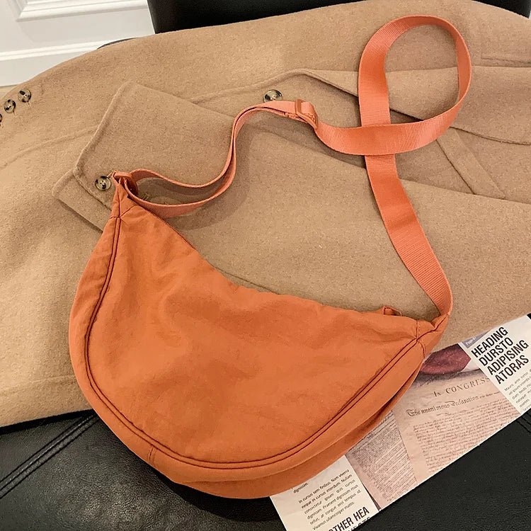 bags : Dumpling Tas Dames Oranje - Lichtgewicht Wolkenvorm - Leer in van Pantino