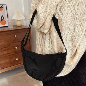 bags : Dumpling Tas Dames Oranje - Lichtgewicht Wolkenvorm - Leer in van Pantino
