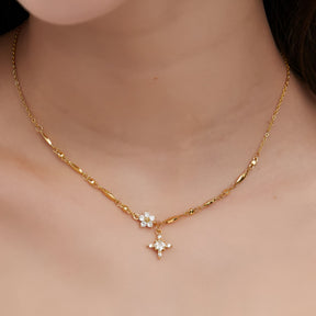 Necklace : Hemelse Kruis Hangers Goud in van Pantino