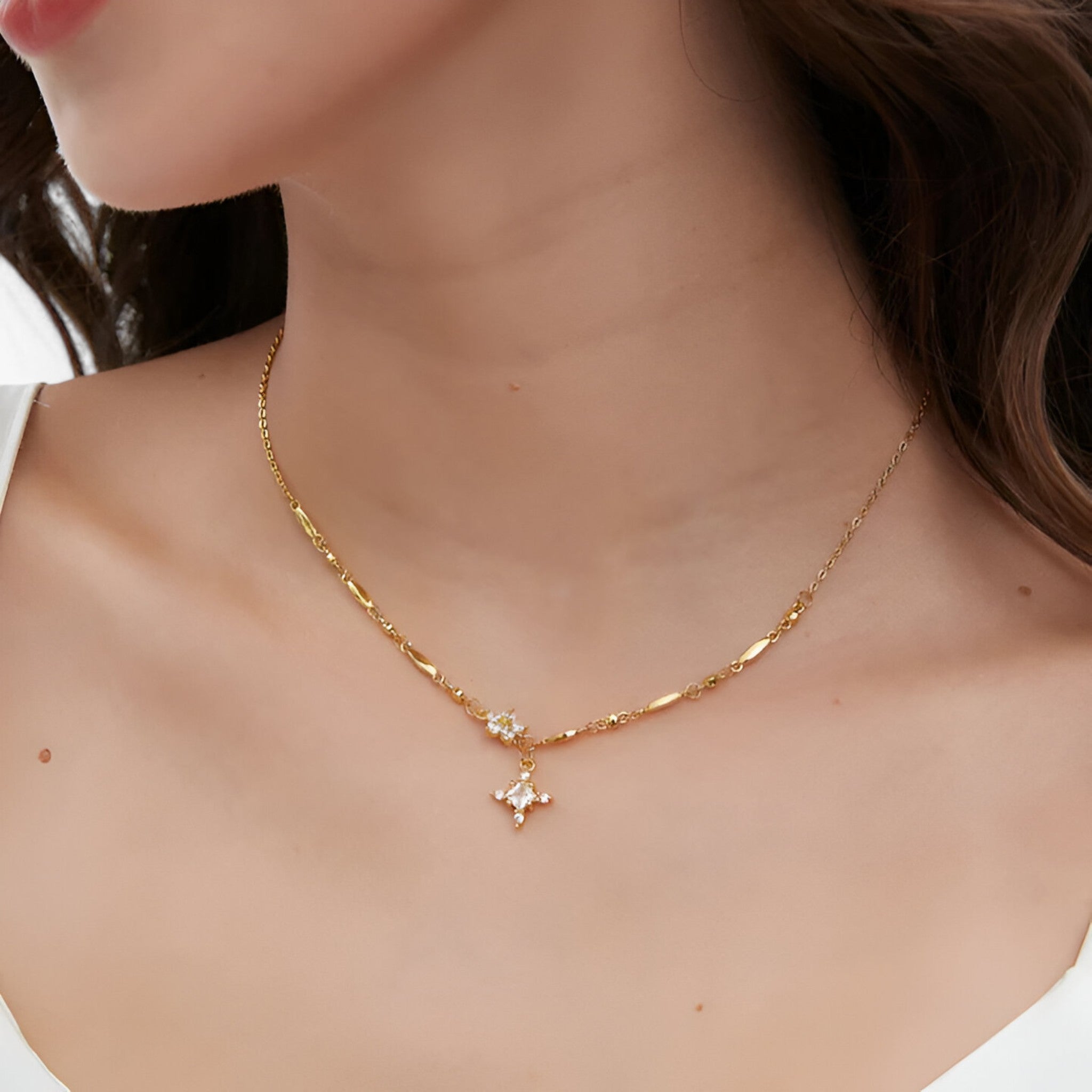 Necklace : Hemelse Kruis Hangers Goud in van Pantino