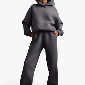 Two-Piece Set : Beha Legergroen - Valeria Winter Hoody Sets - Behaaglijke Warmte voor Koude Dagen in Donkergrijs van Pantino