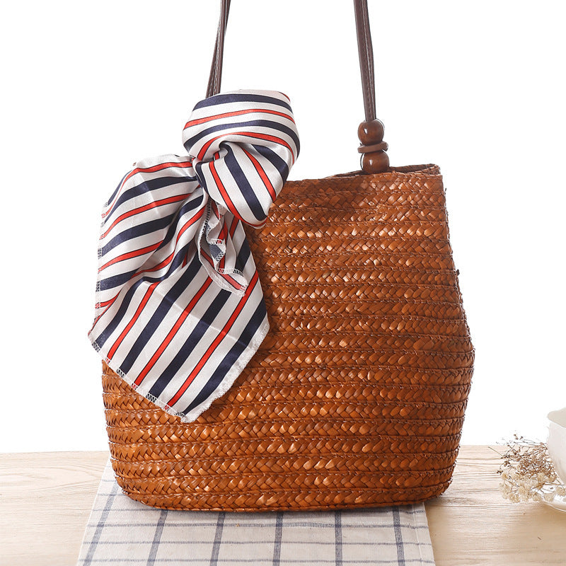 bags : Schoudertas van Stro - Bruin in van Pantino