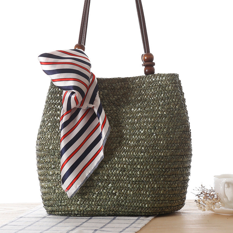 bags : Schoudertas van Stro - Bruin in Leger groen van Pantino
