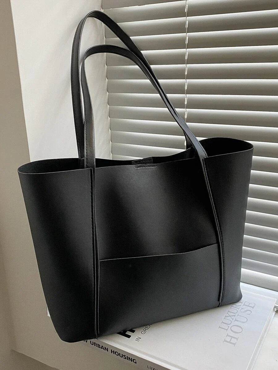bags : Stella Top Handle Bag Black - Leer in van Pantino