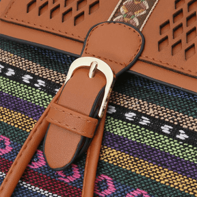 bags : Schoudertas Dames - Etno Stijl Geperforeerde Gestikte Stro Rugzak en met Geometrisch Patroon in van Pantino