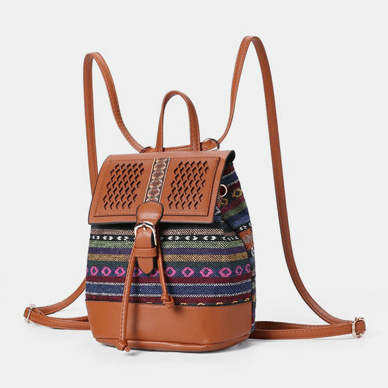 bags : Schoudertas Dames - Etno Stijl Geperforeerde Gestikte Stro Rugzak en met Geometrisch Patroon in van Pantino