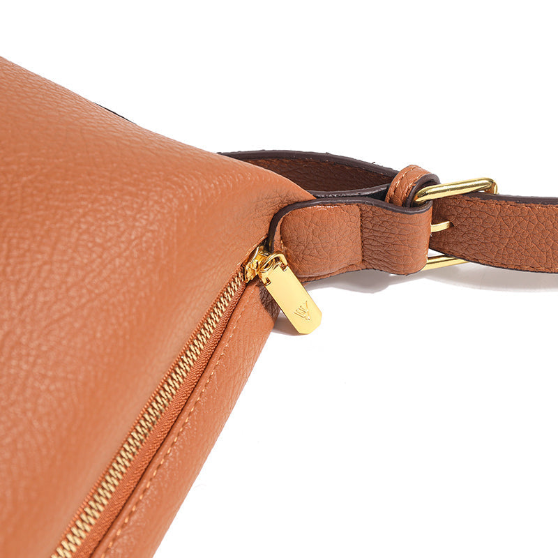 bags : Crossbody Tas Licht Bruin - Amber in van Pantino