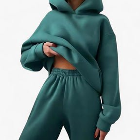 Two-Piece Set : Beha Legergroen - Valeria Winter Hoody Sets - Behaaglijke Warmte voor Koude Dagen in van Pantino