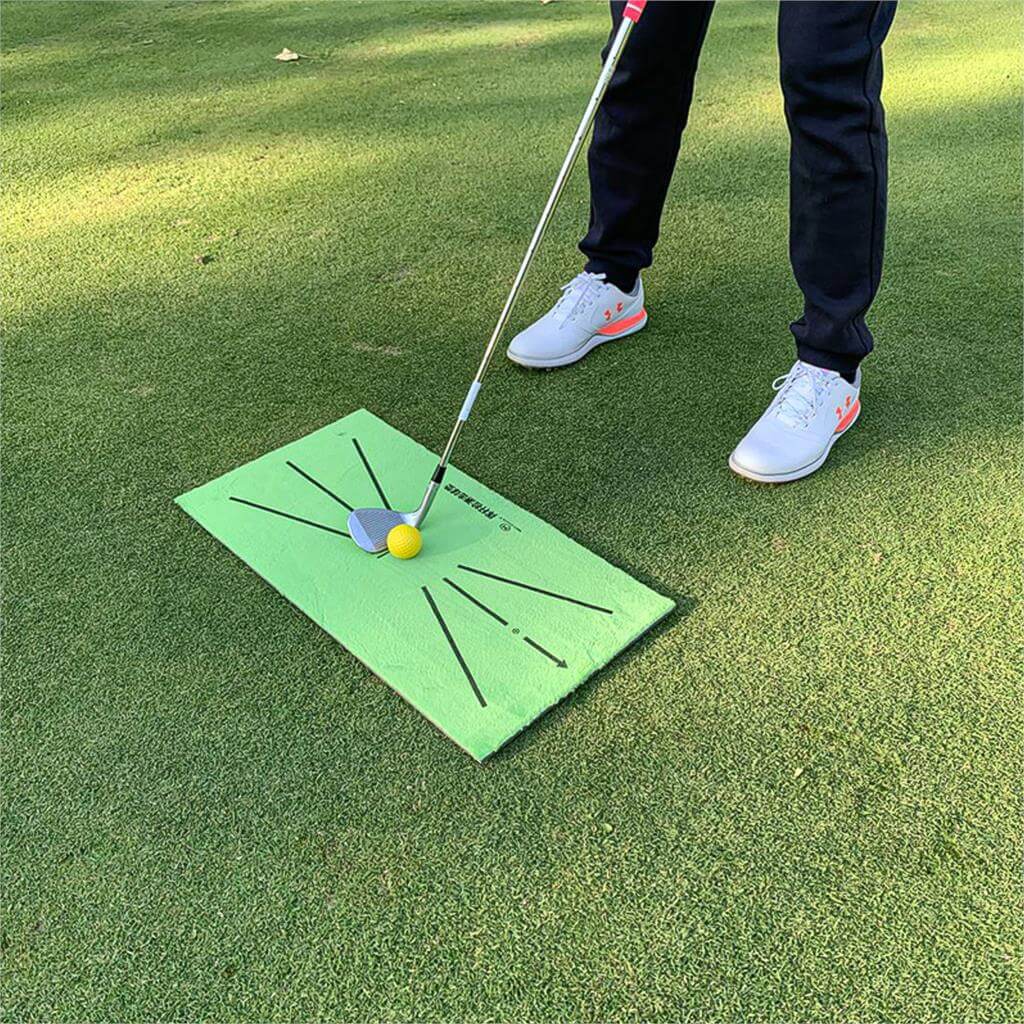 outdoor equipment : Golf Swing Oefenmat - Swing Training Overal - Draagbaar in van Pantino