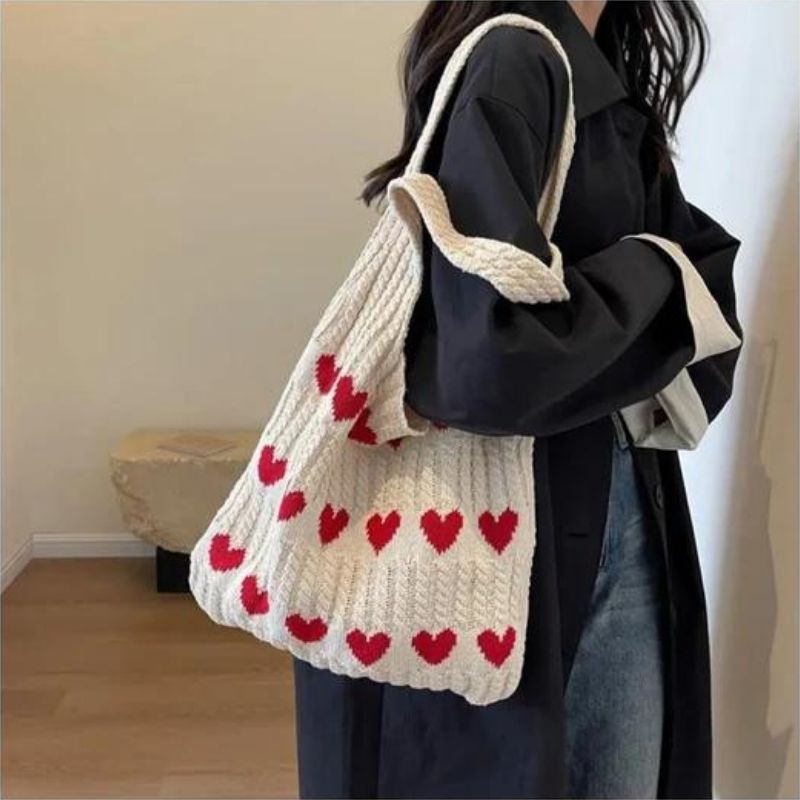 bags : Gebreide Strandtas Dames Blauw - Chique Hartjespatroon - Wol in abrikoos van Pantino