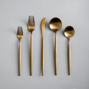 home & garden : Minimalistisch Bestekset Goud - Titanium Luxe Elegant Dineren - Titanium in Mat goud van Pantino