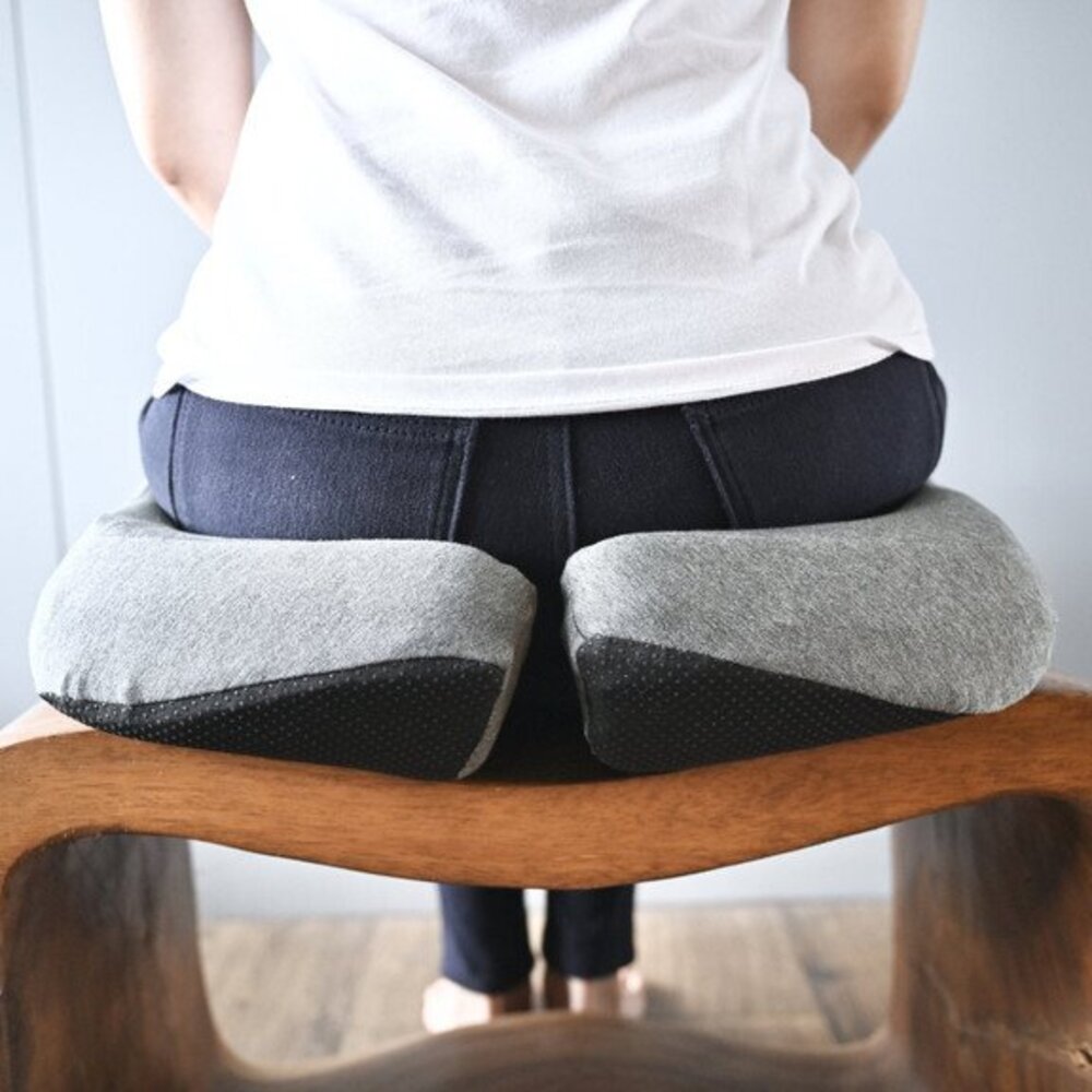home & garden : ErgoComfort - Ergonomisch Zitkussen - Donkergrijs in van Pantino