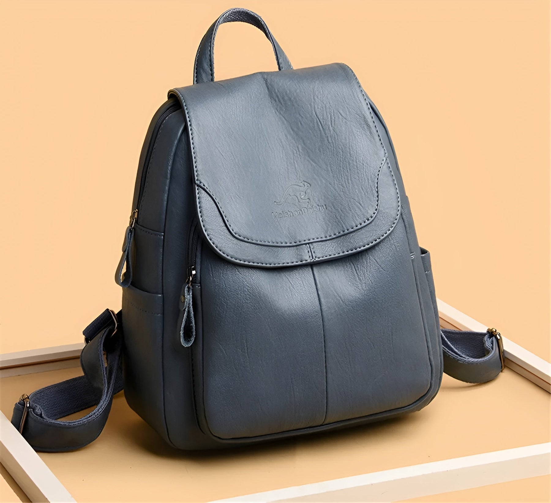 bags : Vintage Boekentas Dames - Retro Leren Schooltas Design - PU-Leer in van Pantino