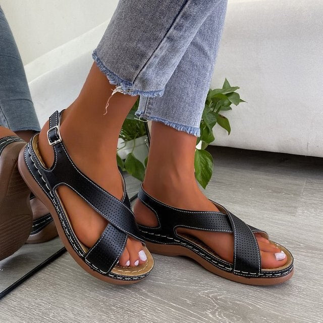 Sandals : Sandalen Dames Grijs - Verstelbare Sport - Ideaal voor die Actief en Comfortabel Willen zijn in Zwart van Pantino