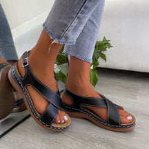 Sandals : Sandalen Dames Grijs - Verstelbare Sport - Ideaal voor die Actief en Comfortabel Willen zijn in Zwart van Pantino