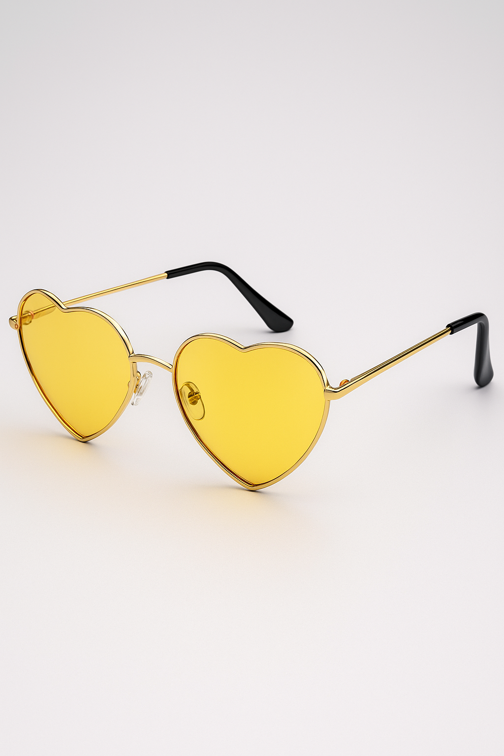 Sunglasses : Gradiënt Zonnebril in Hartvorm Dames - Duidelijke en Zure Kleuren - Gouden Grijs in Gouden Geel Ander van Pantino