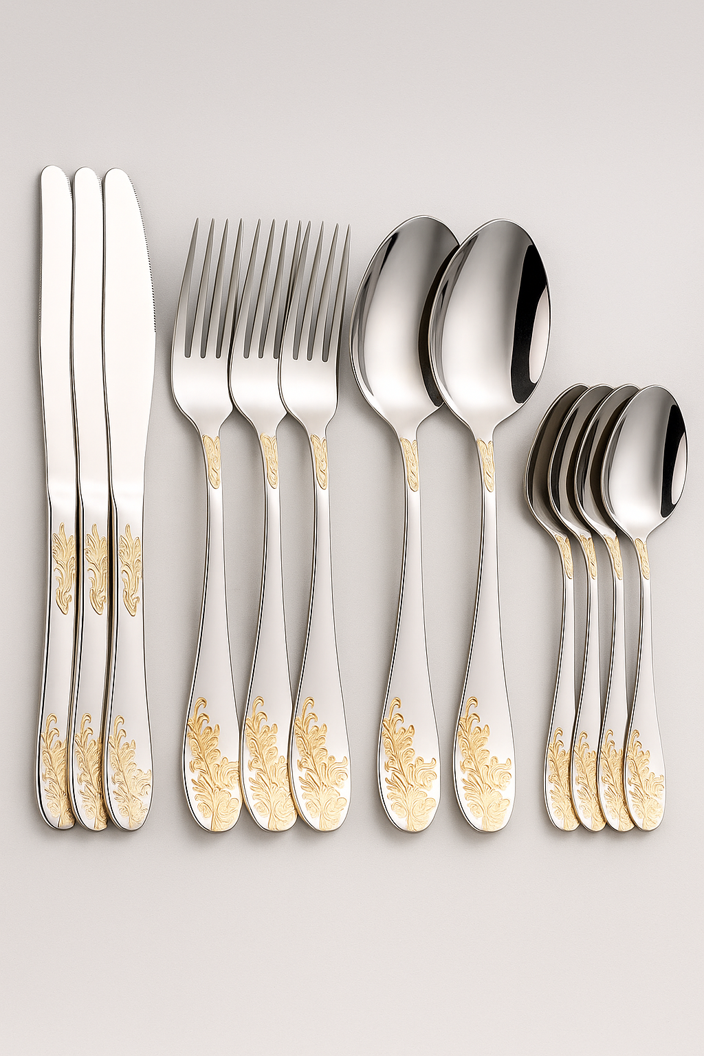 home & garden : Luxe Bestekset RoyalGold - 24-delig Goud RVS - Elegant Dineren voor 6 Personen in van Pantino
