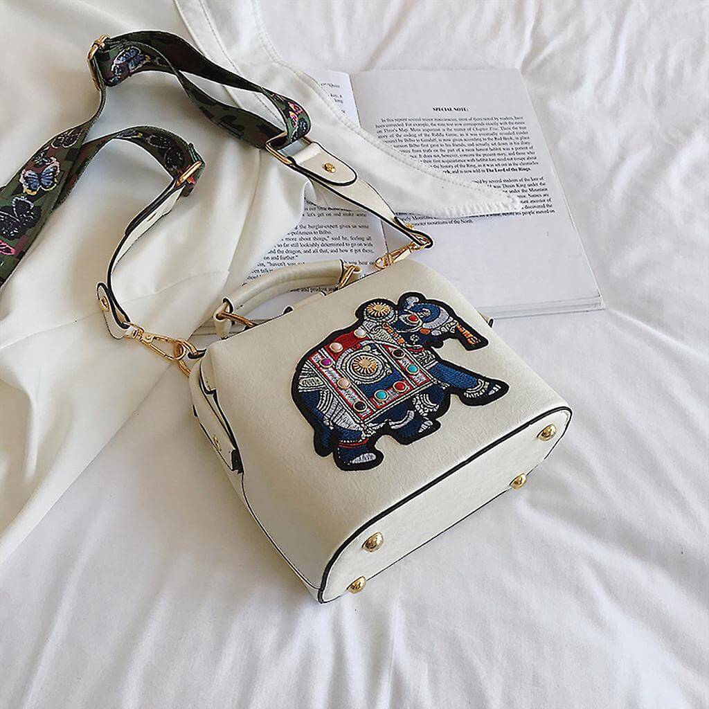 bags : Mandala Geborduurde Tas - Blauw in van Pantino