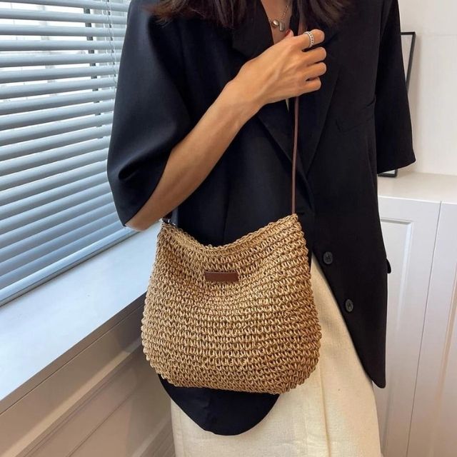 bags : Handgeweven Schoudertas Dames Khaki - Leren Band Bohemian - Stro in van Pantino